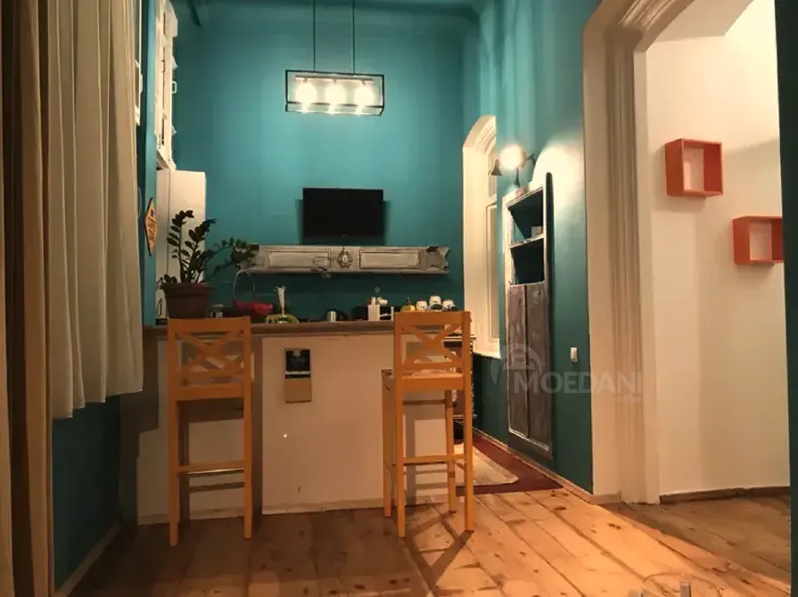 Сдам 3-комн. квартиру 70м² 3/4 эт. Тбилиси - изображение 1