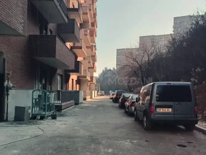 Იყიდება 2 ოთახიანი ბინას $58 000 თბილისში 47მ² 2/12 სართ თბილისი - photo 3