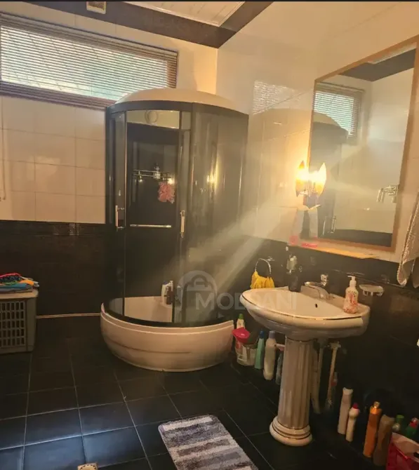 ქირავდება 5 ოთახიანი ბინა 180მ² 1/3 სართ თბილისი - photo 5