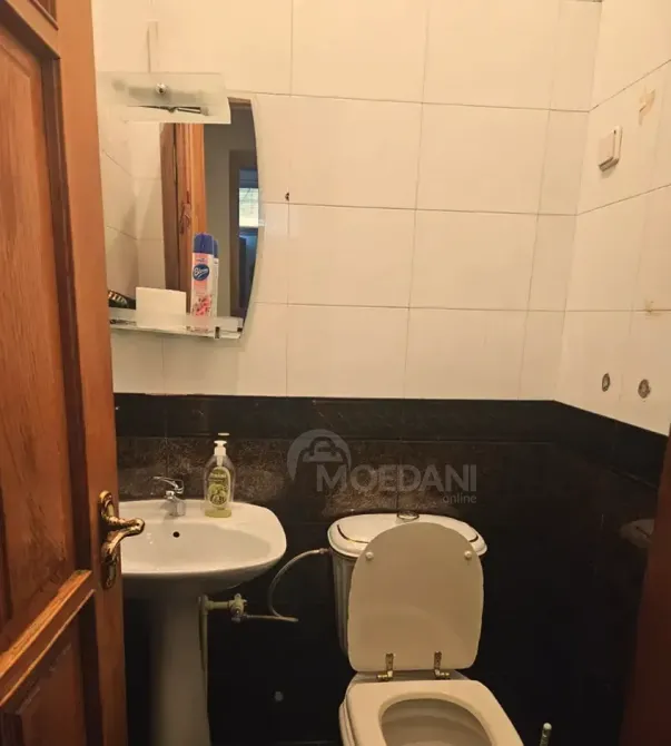 ქირავდება 5 ოთახიანი ბინა 180მ² 1/3 სართ თბილისი - photo 6