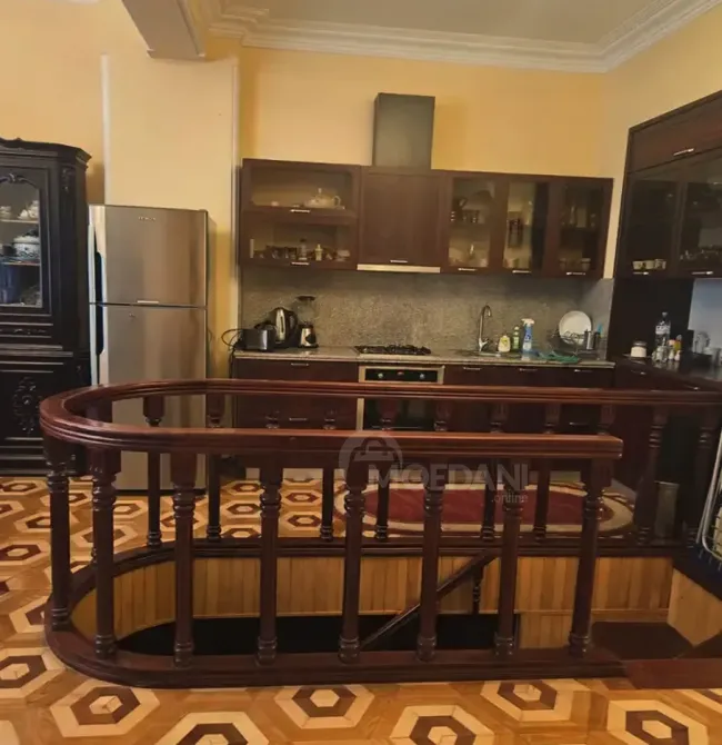 ქირავდება 5 ოთახიანი ბინა 180მ² 1/3 სართ თბილისი - photo 7