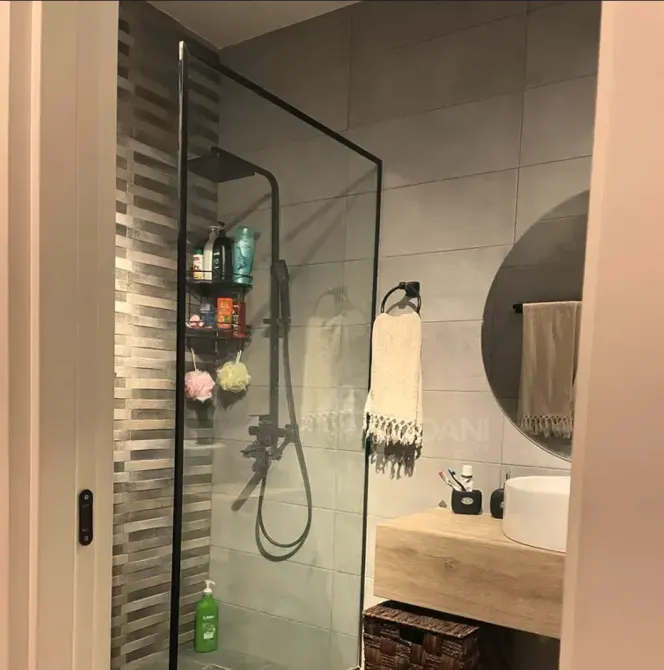 Apartments For Sale three-room 72м² 2/10 floor Tbilisi - photo 3