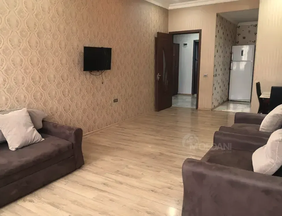 იყიდება 2 ოთახიანი ბინას 63მ² 13/15 სართ თბილისი - photo 1