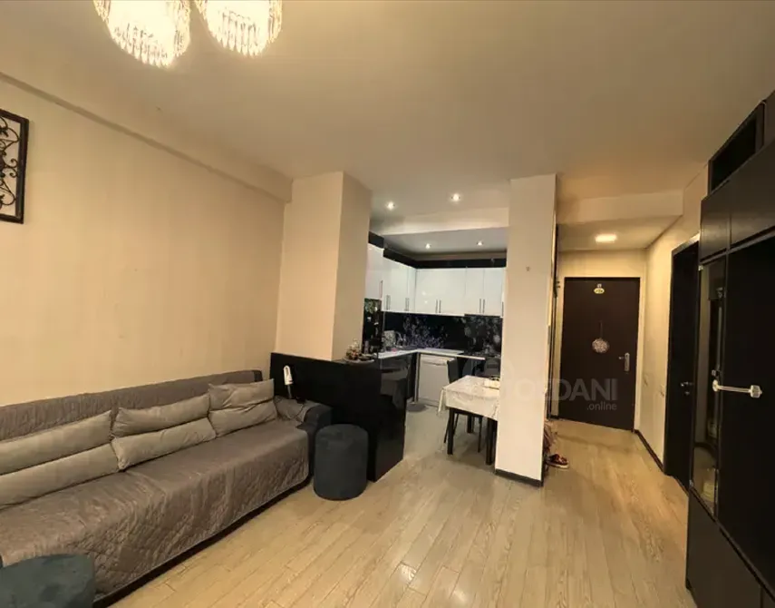 იყიდება 3 ოთახიანი ბინას 63მ² 13/15 სართ თბილისი - photo 6