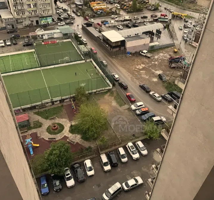 იყიდება 3 ოთახიანი ბინას 63მ² 13/15 სართ თბილისი - photo 2