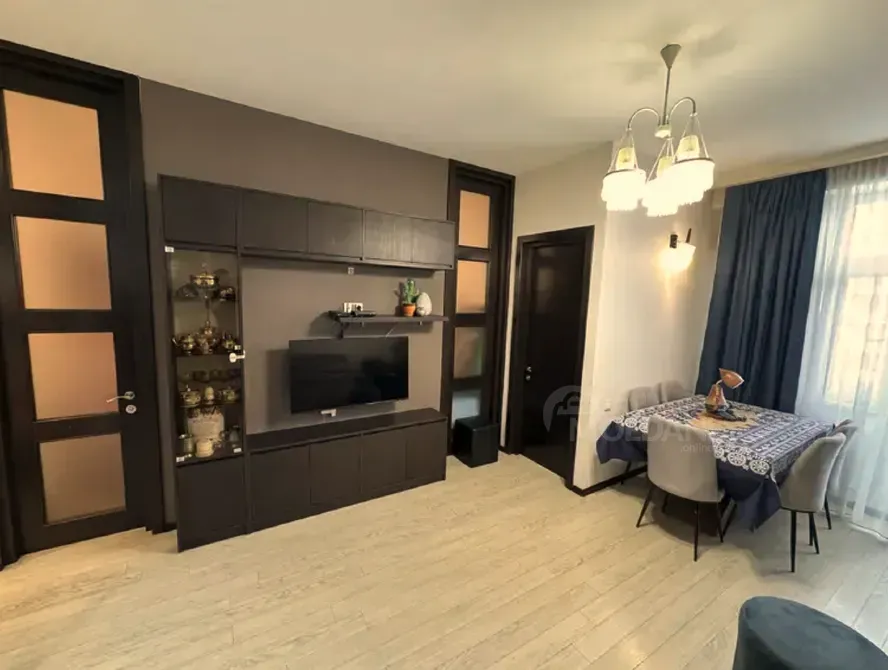 იყიდება 3 ოთახიანი ბინას 63მ² 13/15 სართ თბილისი - photo 7