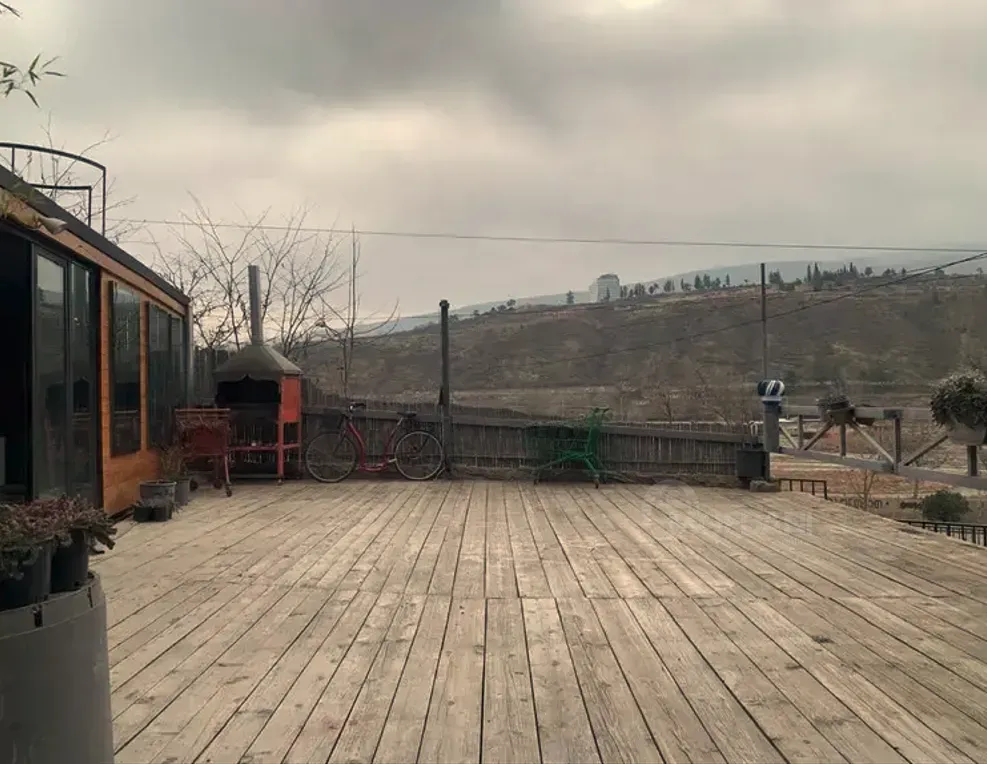 Сдается в аренду универсальное коммерческое помещение в Сабуртало. Тбилиси - изображение 1