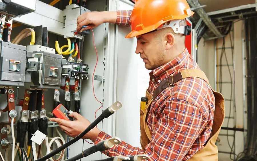 ელექტრიკოსის მომსახურება თბილისი - photo 1