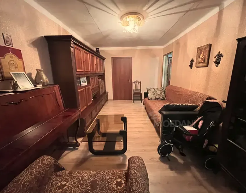 Apartments For Sale two-room 90м² 1/5 floor Tbilisi - photo 1