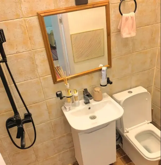 Продам 2-комн. квартиру 41м² 3/3 эт. Тбилиси - изображение 6