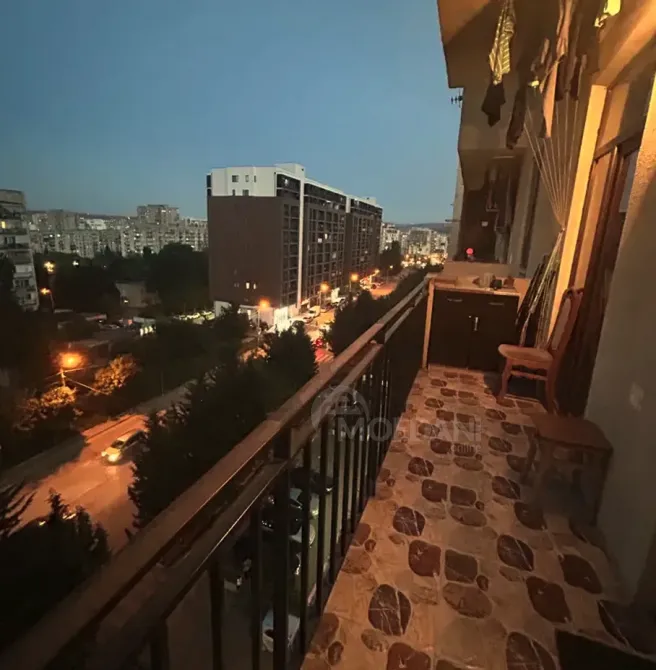 იყიდება 3 ოთახიანი ბინას 61მ² 7/8 სართ თბილისი - photo 3