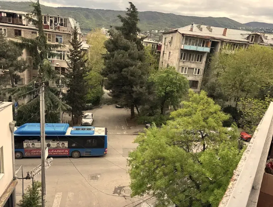 Сдам 3-комн. квартиру 100м² 3/10 эт. Тбилиси - изображение 4