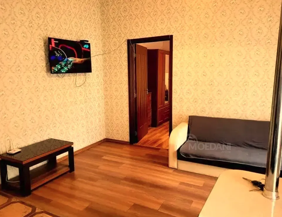 Сдам 2-комн. квартиру 55м² 2/5 эт. Тбилиси - изображение 3