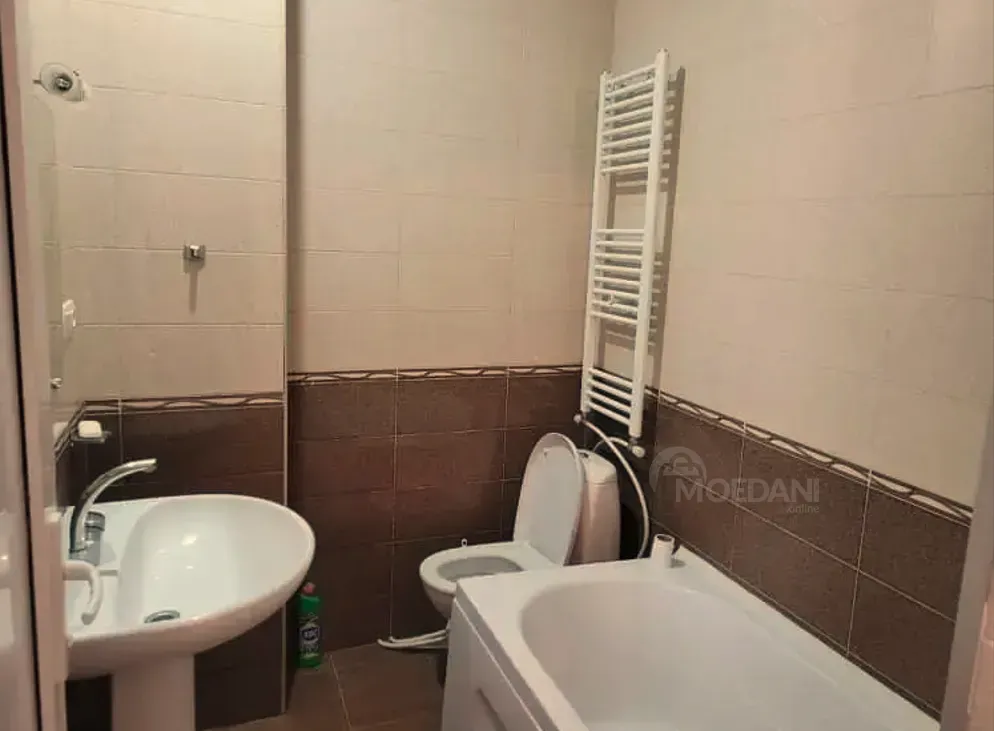 Сдам 2-комн. квартиру 55м² 2/5 эт. Тбилиси - изображение 9