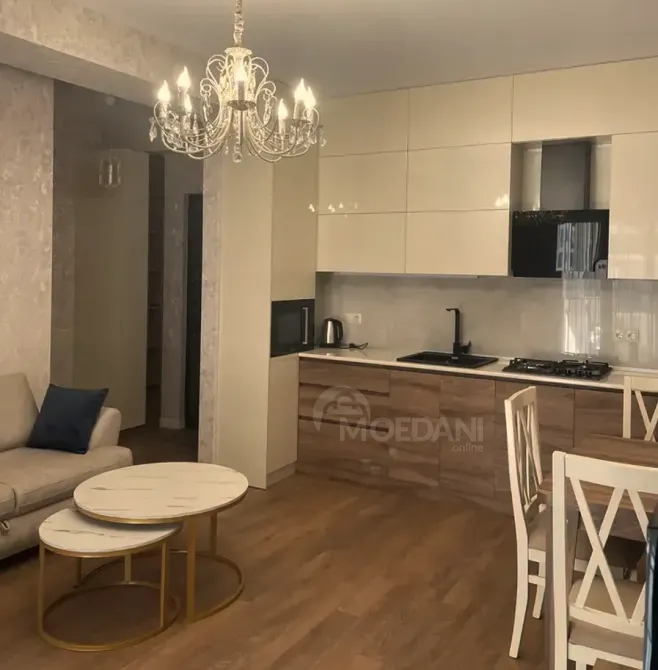 ქირავდება 2 ოთახიანი ბინა 50მ² 6/8 სართ თბილისი - photo 1