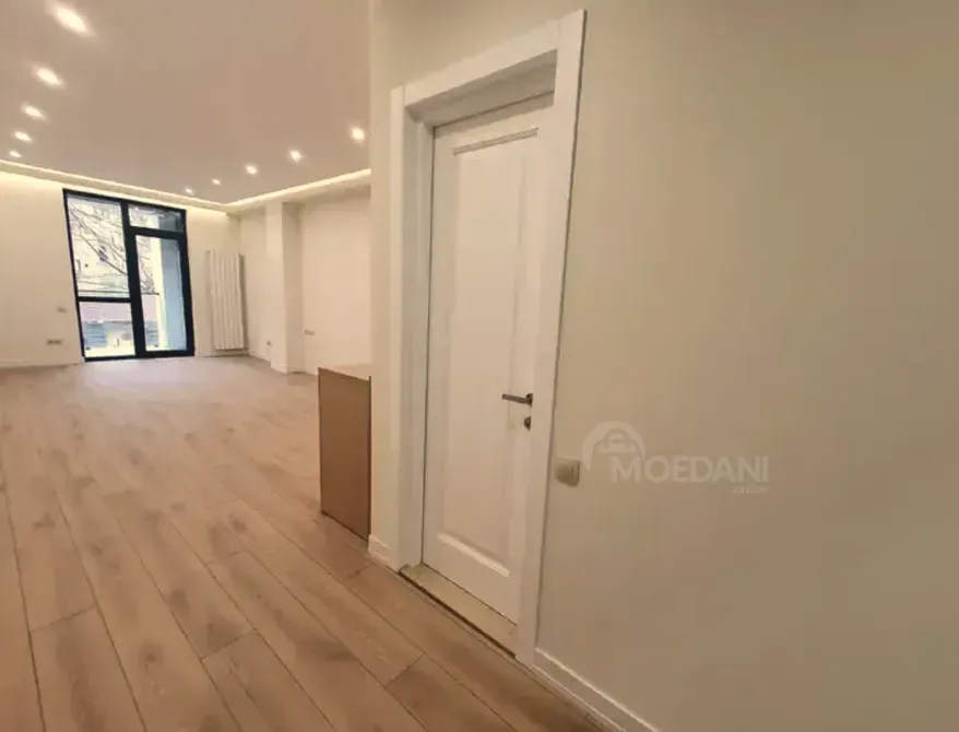 Ქირავდება საოფისე კომერციული ფართი ვაკეში თბილისი - photo 8