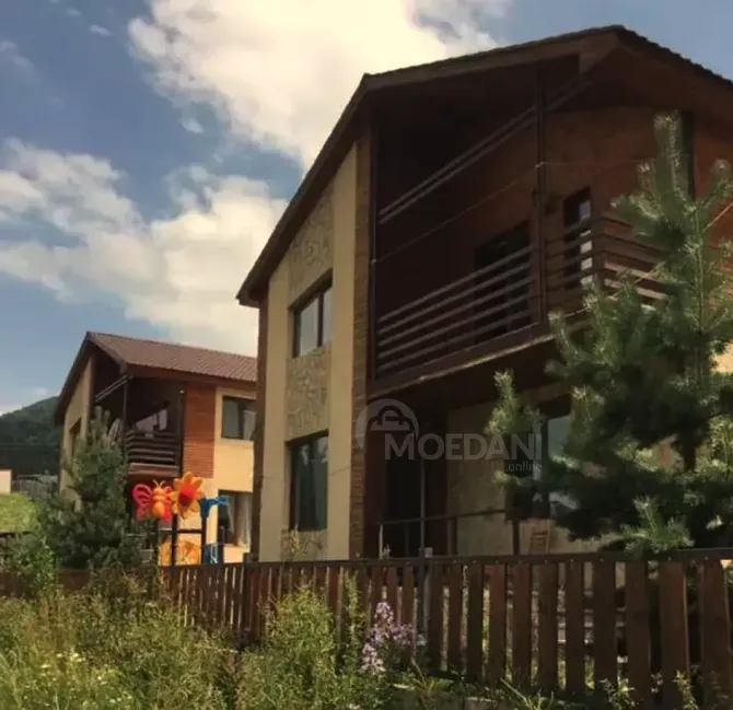 Იყიდება სახლი 176м² ბორჯომი - photo 3