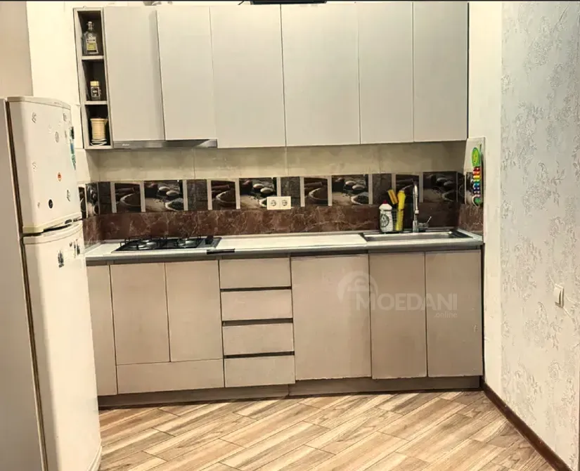 იყიდება 3 ოთახიანი ბინას 70მ² 9/9 სართ თბილისი - photo 8