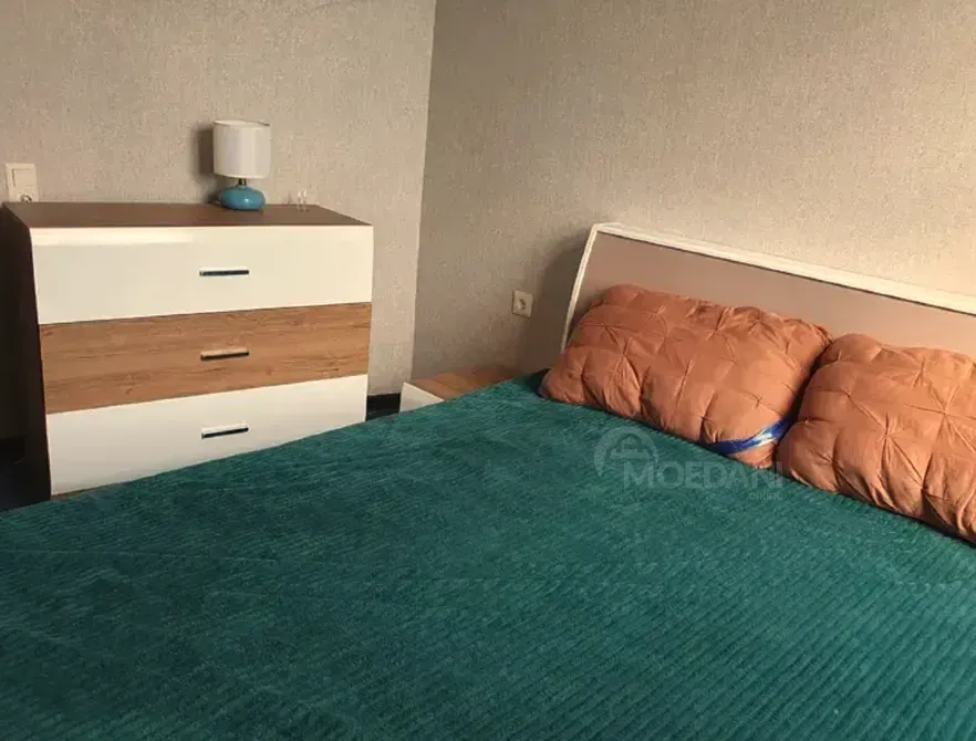 Apartments For Rent three-room 65м² 13/14 floor Batumi - photo 3