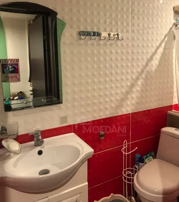 ქირავდება 3 ოთახიანი ბინა 35მ² 1/4 სართ თბილისი - photo 4