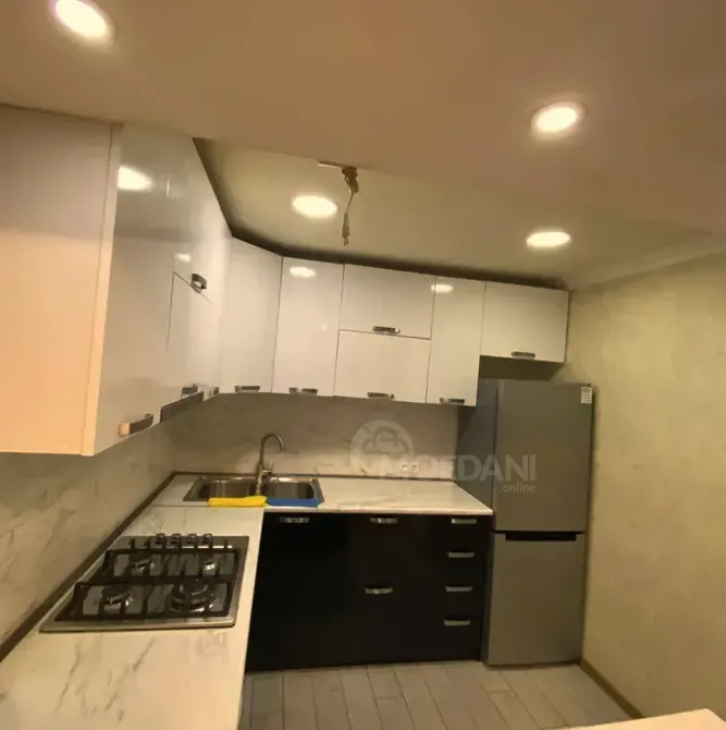 ქირავდება 4 ოთახიანი ბინა 80მ² 5/5 სართ თბილისი - photo 3