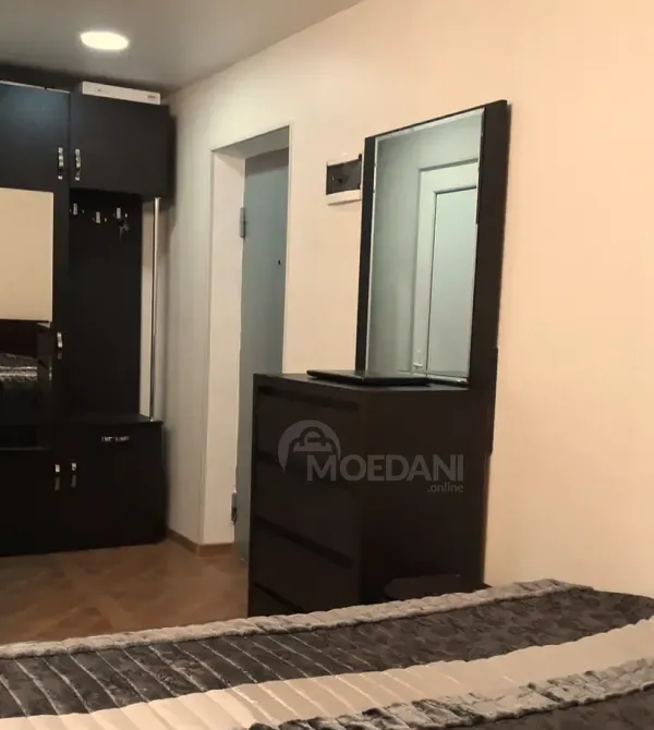 ქირავდება 1 ოთახიანი ბინა 50მ² 4/9 სართ თბილისი - photo 1