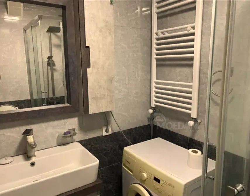 ქირავდება 2 ოთახიანი ბინა 45მ² 6/8 სართ თბილისი - photo 3