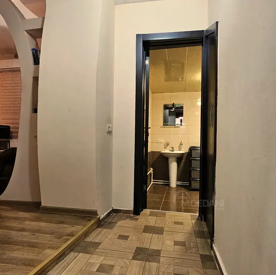 ქირავდება 2 ოთახიანი ბინა 48მ² 1/3 სართ თბილისი - photo 3