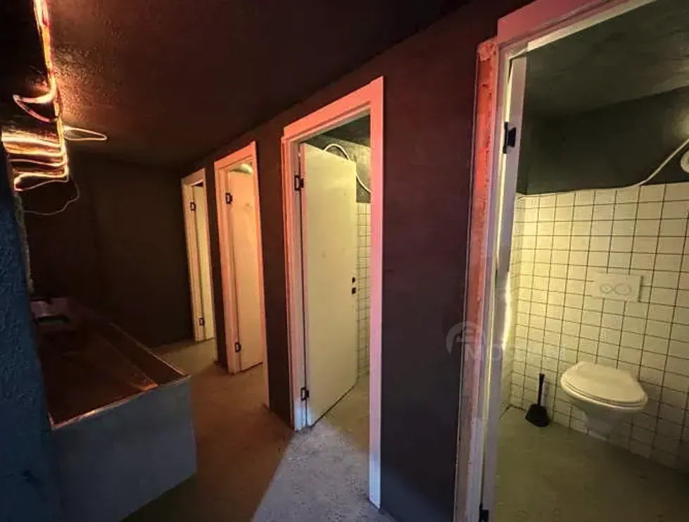 Universal commercial space for rent in Sololaki Tbilisi - photo 3