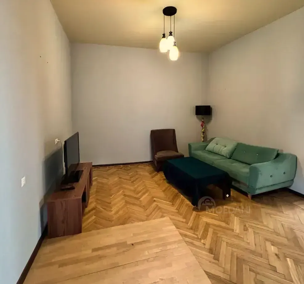 ქირავდება 2 ოთახიანი ბინა 65მ² 2/2 სართ თბილისი - photo 11