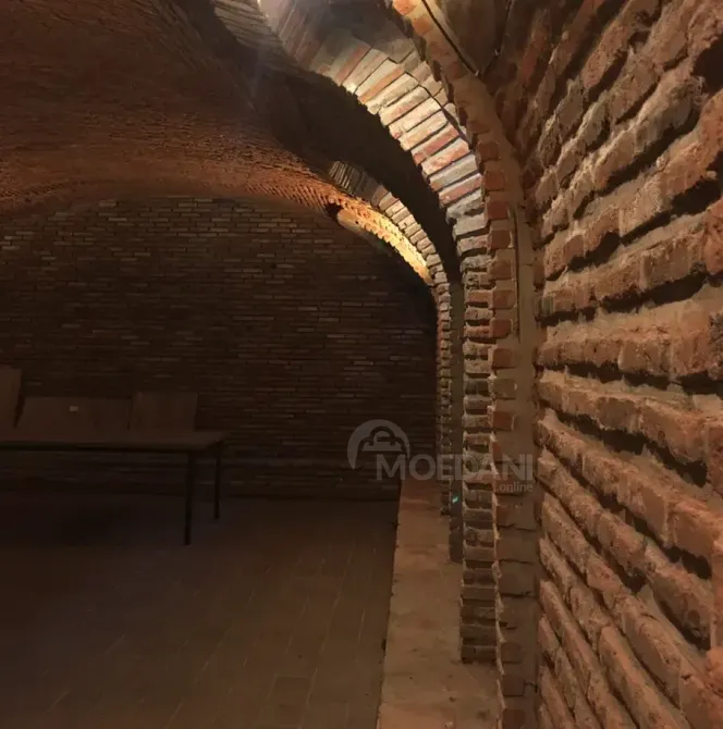 Universal commercial space for rent in Sololaki. Tbilisi - photo 8