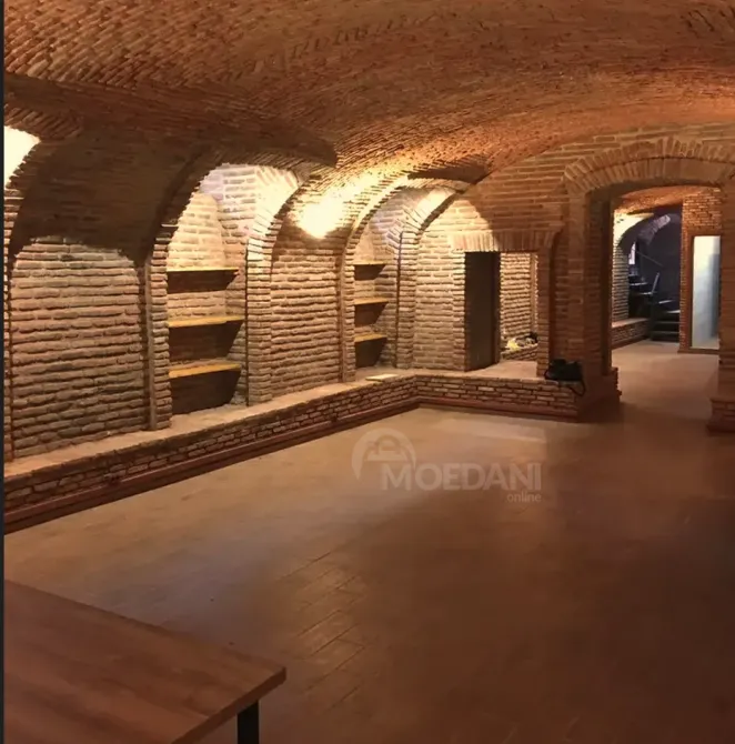 Universal commercial space for rent in Sololaki. Tbilisi - photo 2