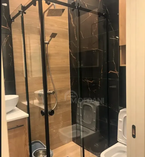 ქირავდება 2 ოთახიანი ბინა 60მ² 10/21 სართ თბილისი - photo 2