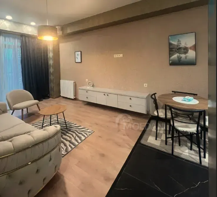 ქირავდება 2 ოთახიანი ბინა 60მ² 10/21 სართ თბილისი - photo 7