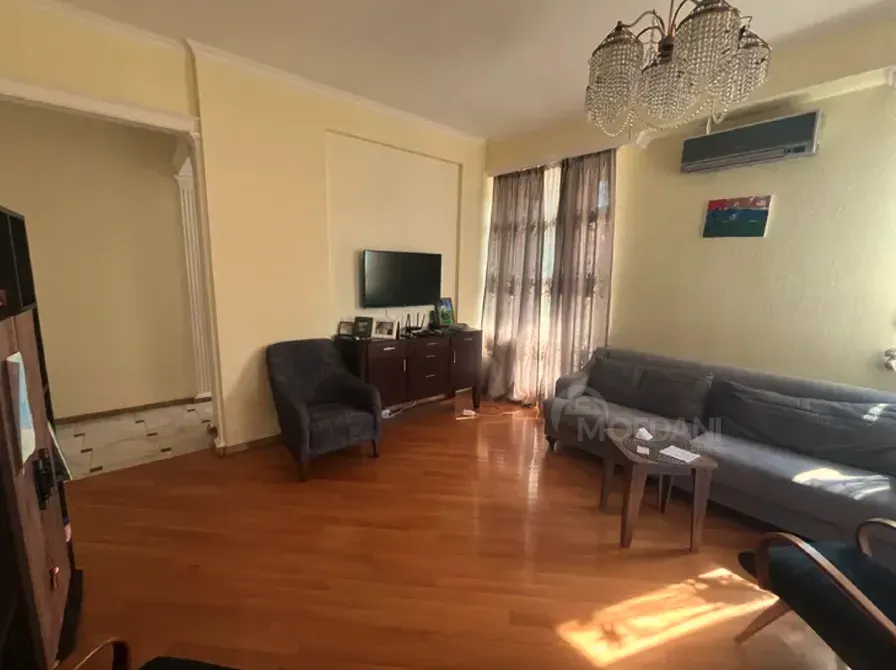 იყიდება 2 ოთახიანი ბინას 73მ² 4/11 სართ თბილისი - photo 10