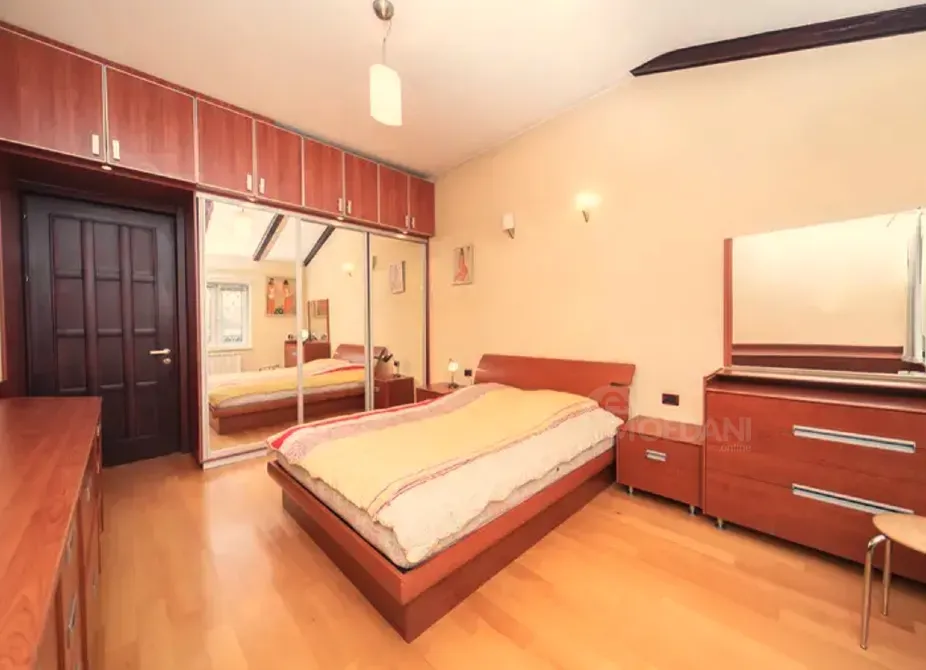 იყიდება 2 ოთახიანი ბინას 108მ² 5/5 სართ თბილისი - photo 8