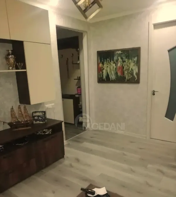 იყიდება 2 ოთახიანი ბინას 63მ² 3/9 სართ თბილისი - photo 10