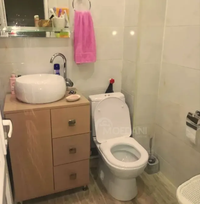 იყიდება 2 ოთახიანი ბინას 63მ² 3/9 სართ თბილისი - photo 7