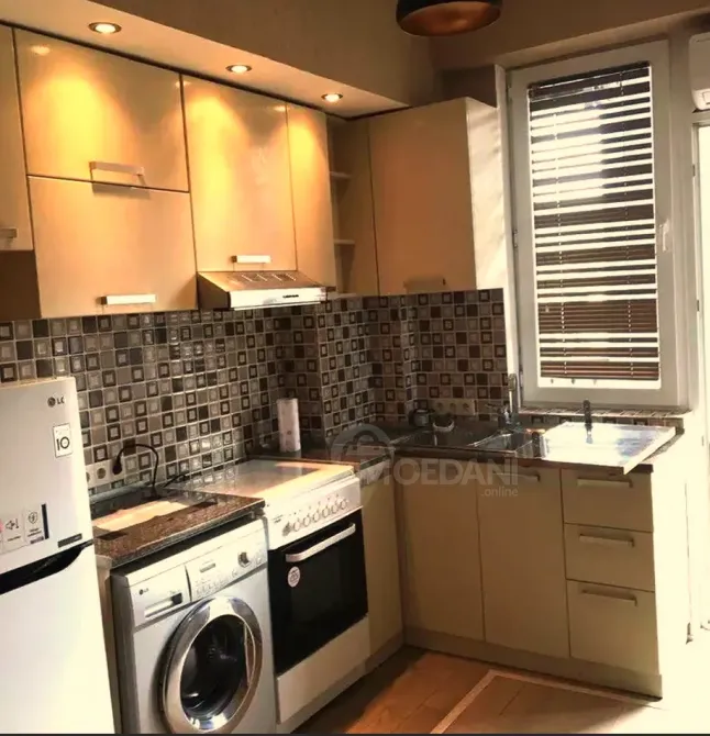 Продам 2-комн. квартиру 49м² 8/12 эт. Тбилиси - изображение 1