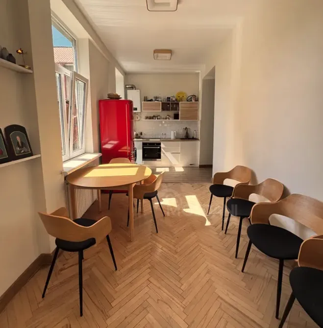 Продам 2-комн. квартиру 58м² 4/8 эт. Тбилиси - изображение 1