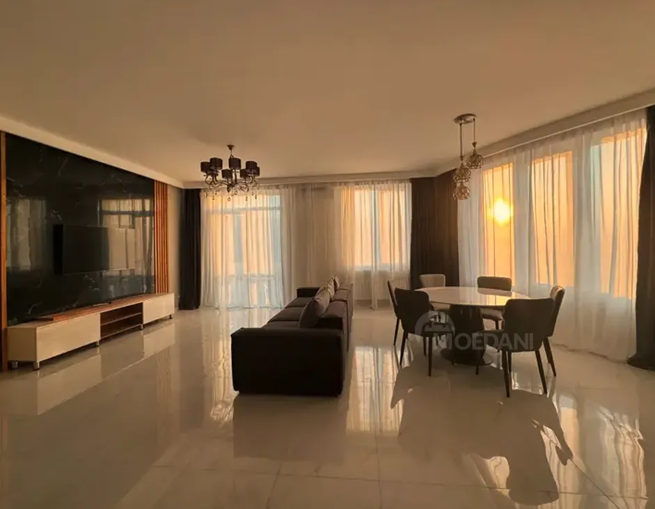 Сдам 3-комн. квартиру 170м² 18/18 эт. Тбилиси - изображение 2