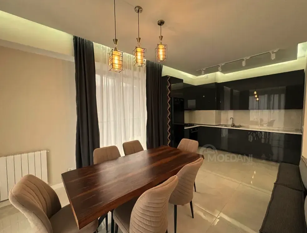 Сдам 4-комн. квартиру на сутки в Тбилиси  170м² 6/20 эт. Тбилиси - изображение 8