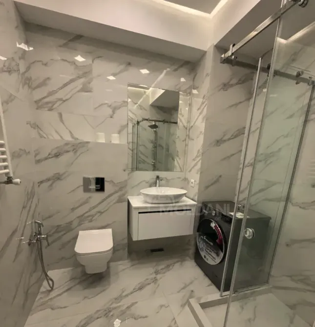 Сдам 4-комн. квартиру на сутки в Тбилиси  170м² 6/20 эт. Тбилиси - изображение 7