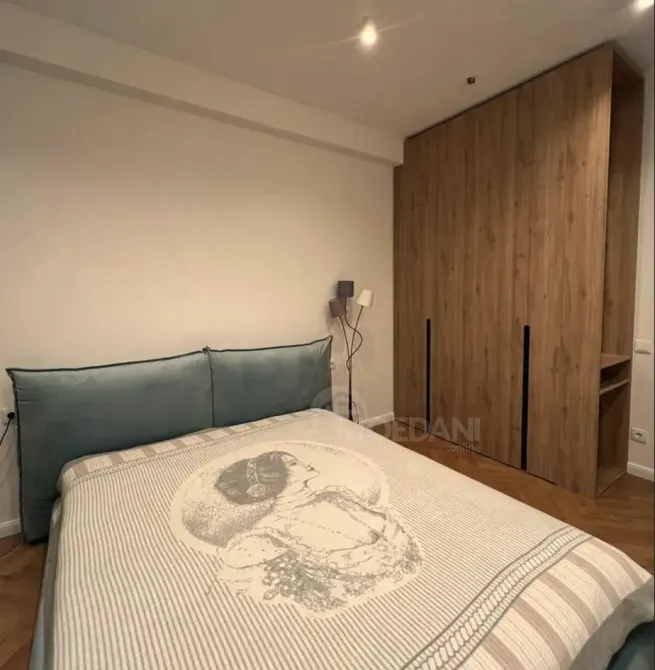 Сдам 3-комн. квартиру 95м² 1/11 эт. Тбилиси - изображение 3