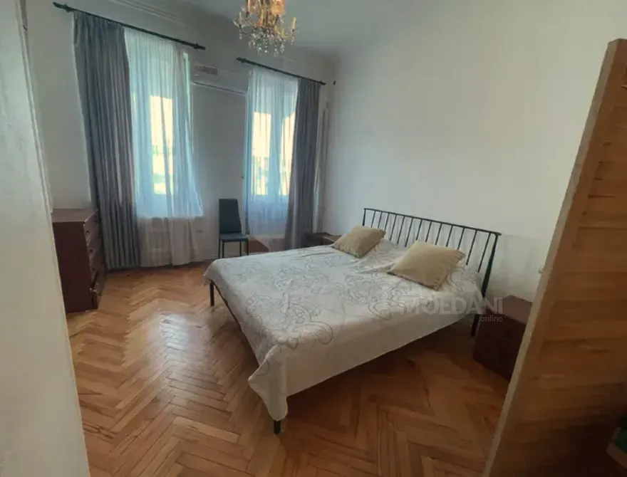 Сдам 2-комн. квартиру 50м² 3/3 эт. Тбилиси - изображение 3