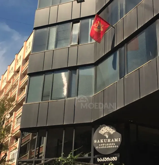 Офисное коммерческое помещение в аренду в Ваке Тбилиси - изображение 1