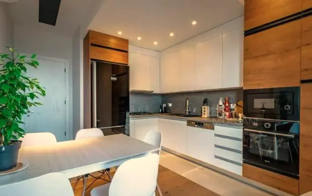 Сдам 3-комн. квартиру 120м² 5/5 эт. Тбилиси - изображение 4