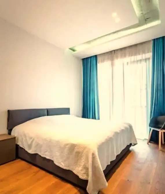 Сдам 3-комн. квартиру 120м² 5/5 эт. Тбилиси - изображение 2