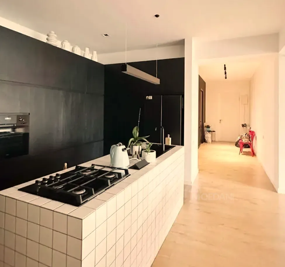 ქირავდება 4 ოთახიანი ბინა 165მ² 9/20 სართ თბილისი - photo 11