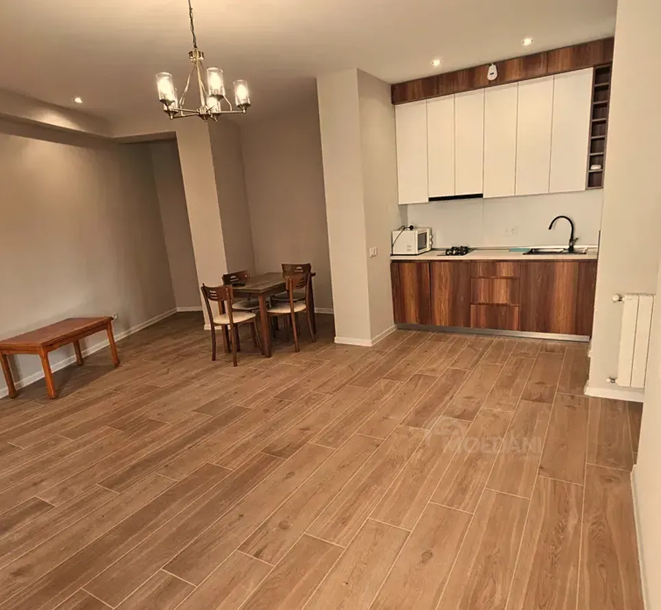 Сдам 2-комн. квартиру 65м² 2/9 эт. Тбилиси - изображение 1